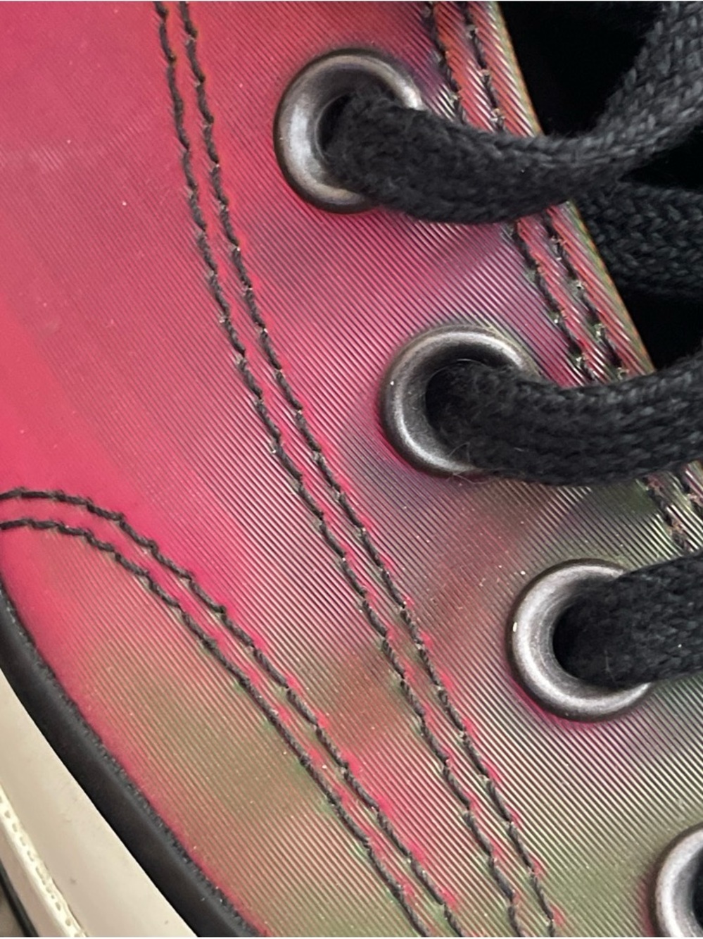 Rare Iridescent  converse Lace-Up Sneakers